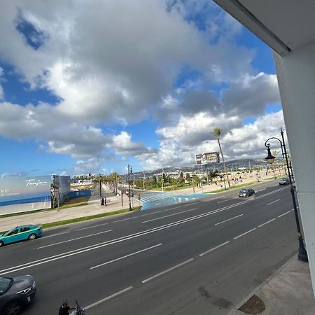Splendide Studio Haut Standing En Face De La Marina Et A 200 M Du Port De Tanger - 1 Chambre Double Zewnętrze zdjęcie