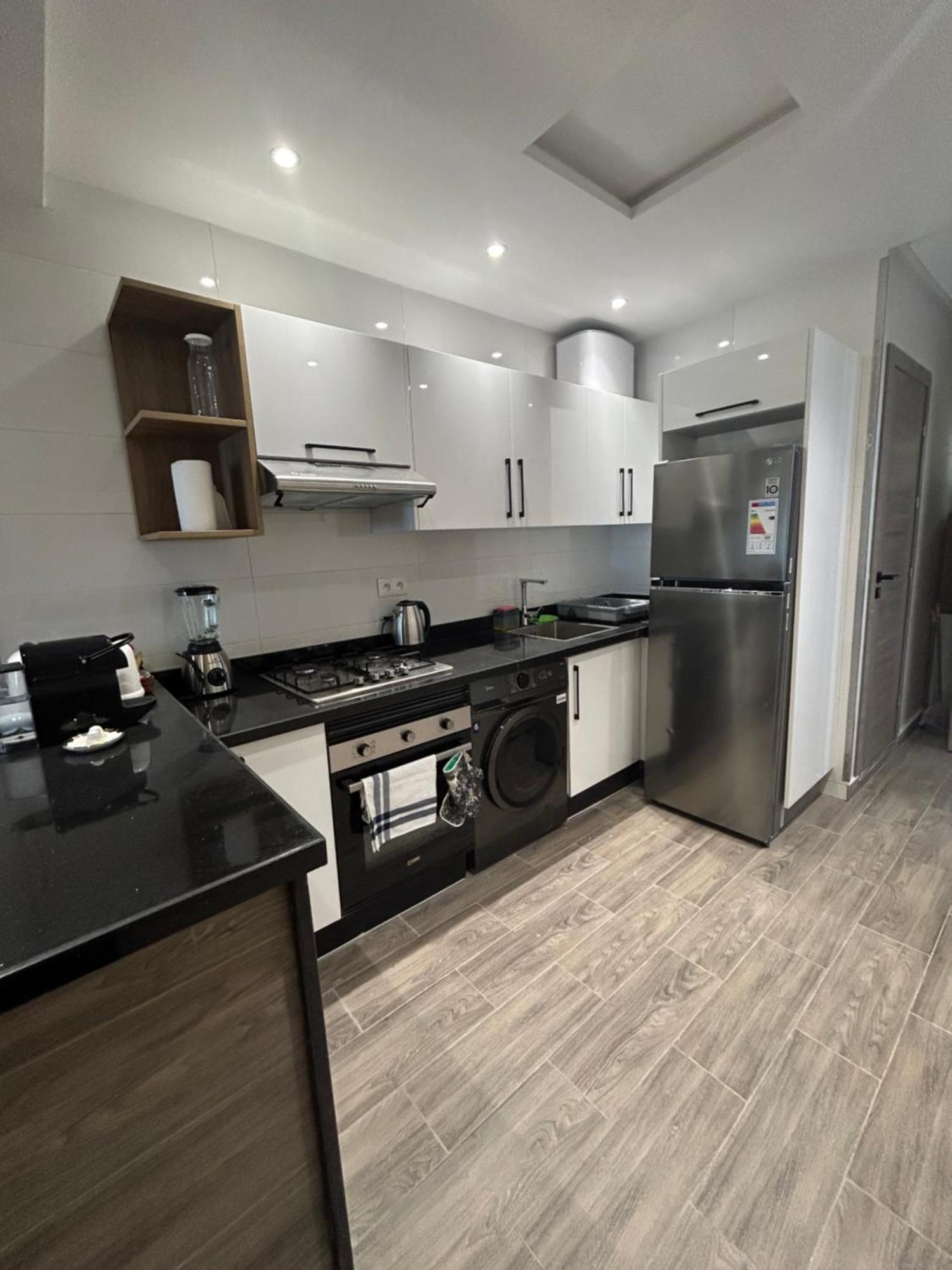 Splendide Studio Haut Standing En Face De La Marina Et A 200 M Du Port De Tanger - 1 Chambre Double Zewnętrze zdjęcie